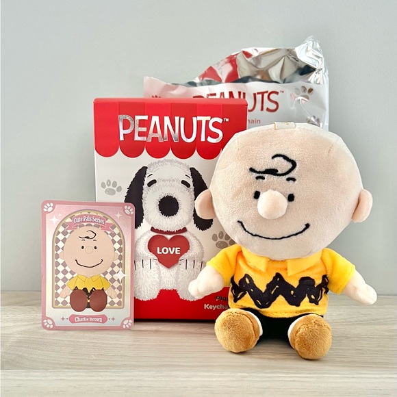 Peanuts Accessories - VIPO x Peanuts Cute Pals Series Plush Pendant - Charlie Brown